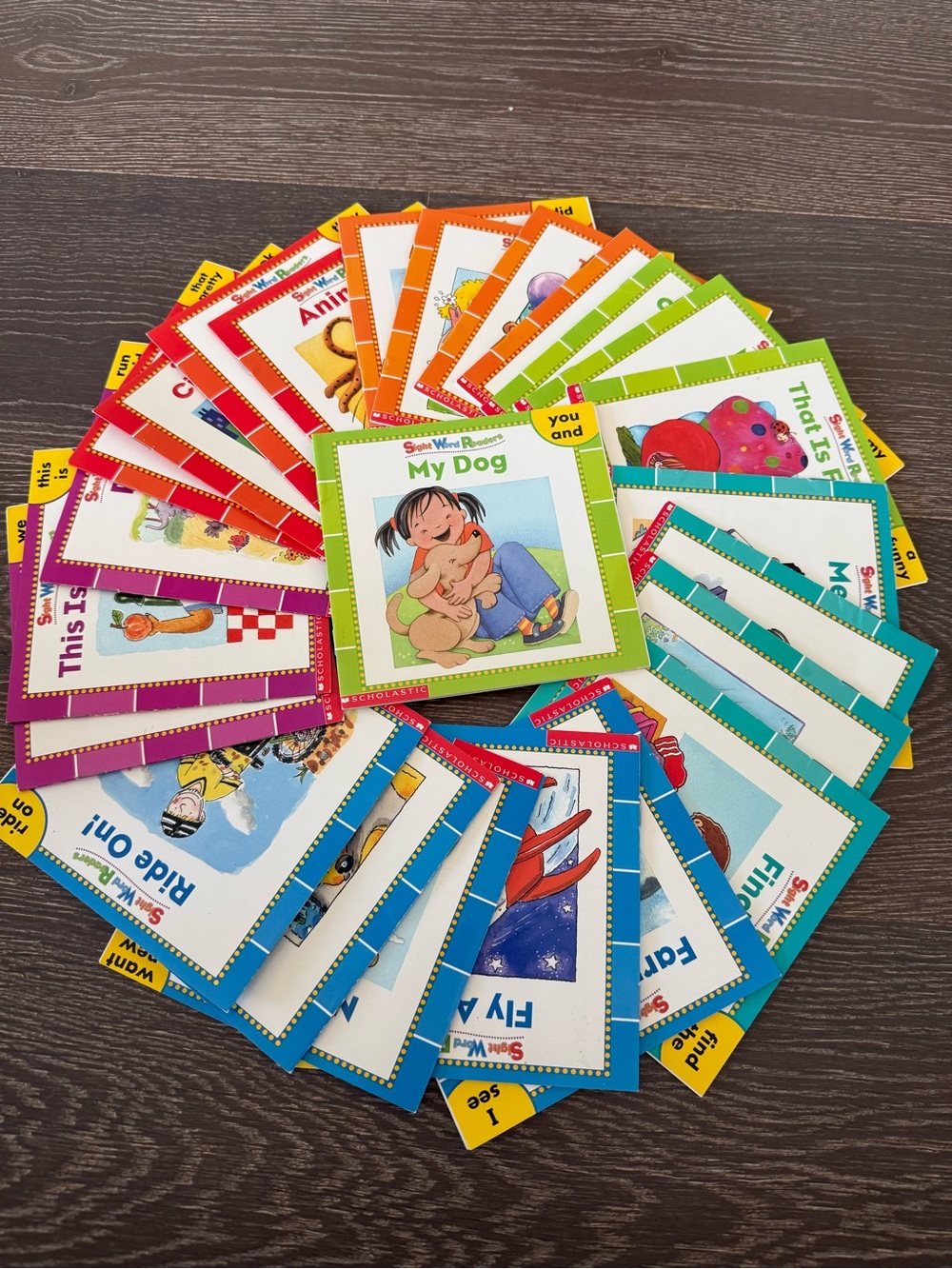 24 Piece Bundle Lot of Scholastic Early Sight Word Reader Set